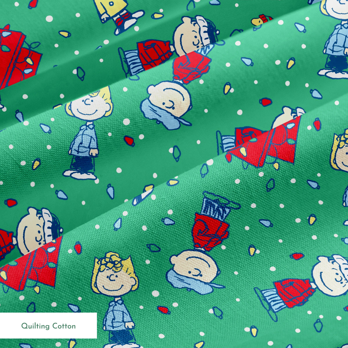 Peanuts Christmas Lights Toss Fabric
