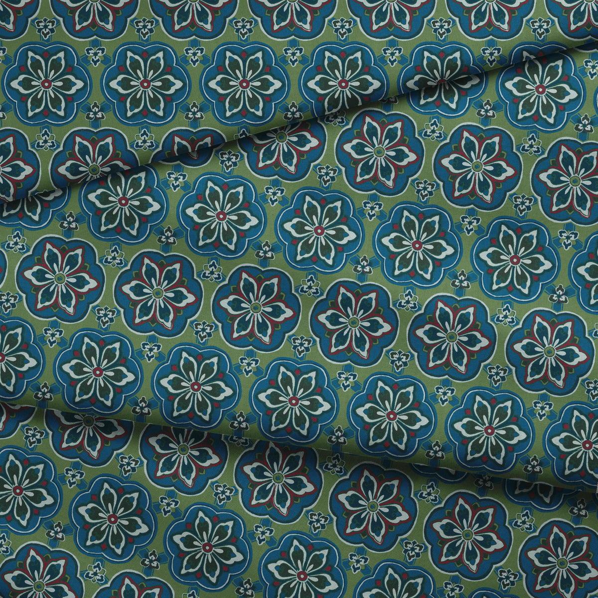 Ariadne on Venom Fabric