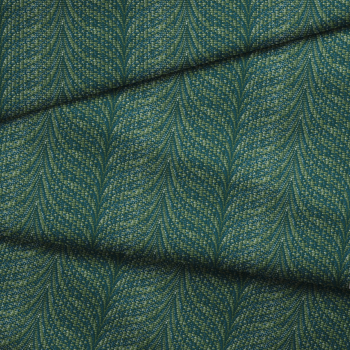 Wren on Swamp Witch Fabric