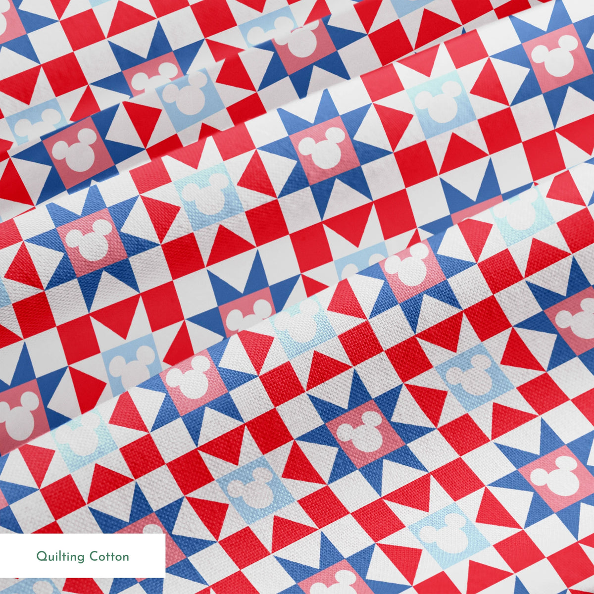 Un patrón de colcha con estrellas en rojo, blanco y azul, con siluetas de Mickey Mouse en el centro de cada estrella. springs quiltingcotton texture