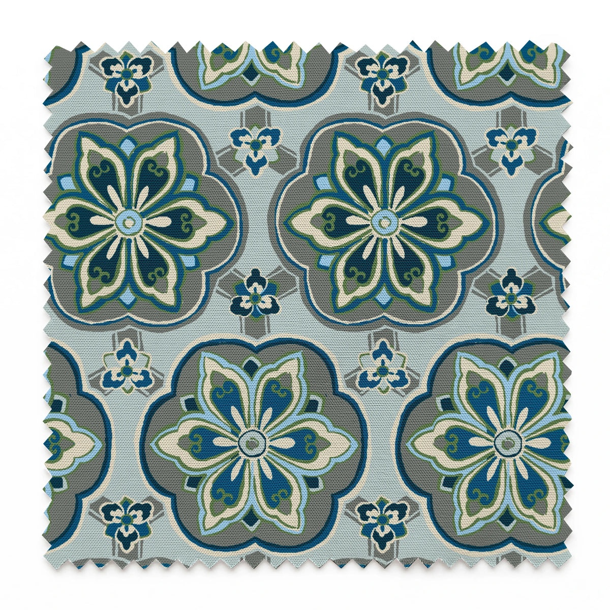Ariadne on Dense Fog Fabric
