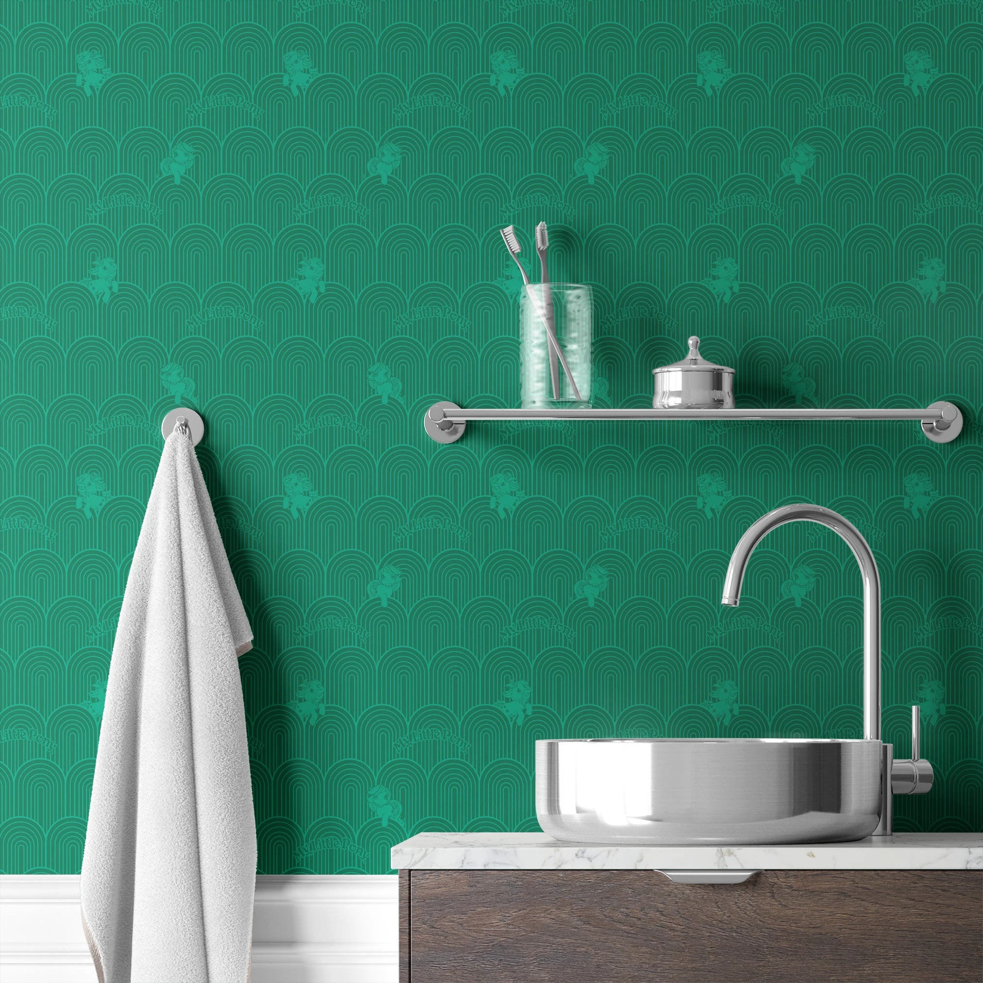 Hasbro My Little Pony Solid Arches on Green Wallpaper